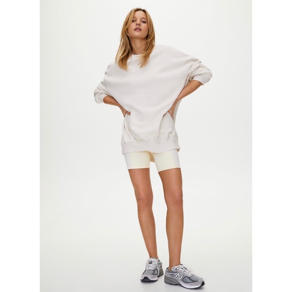 NWT Aritzia Wilfred Free Orbit Sweatshirt | Size S